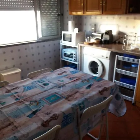 아파트 Praia Das Avencas Apt Junto Ao Mar Com Estacionamento E Ac *