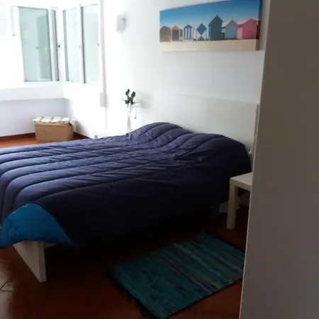 Praia Das Avencas Apt Junto Ao Mar Com Estacionamento E Ac * パレーデ